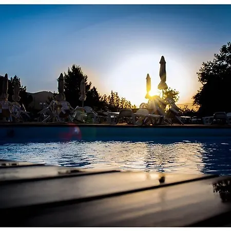 Aparthotel Parco Elena 3*