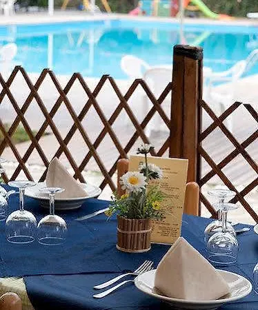 Parco Elena Aparthotel 3*