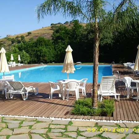 Aparthotel Parco Elena 3*